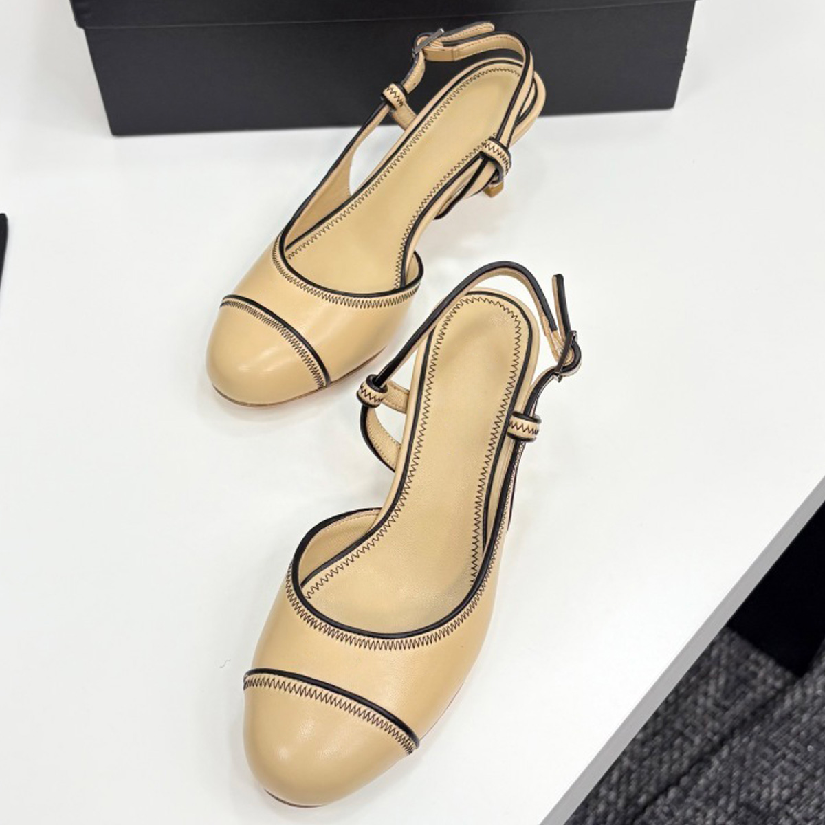 2026 Women's Leather Contrast  - огляд і ціна Women'S Shoes Kitten Heels