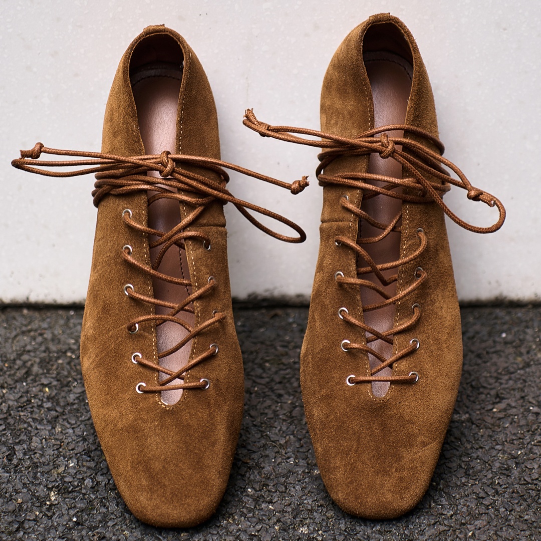 Women's natural suede leather  - огляд і ціна Women'S Shoes Kitten Heels