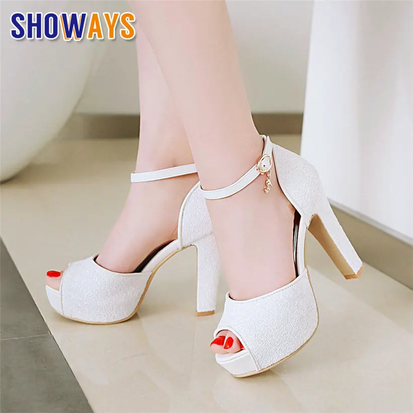 White Wedding Party Women Plat - огляд і ціна Metallic Heel Sandal