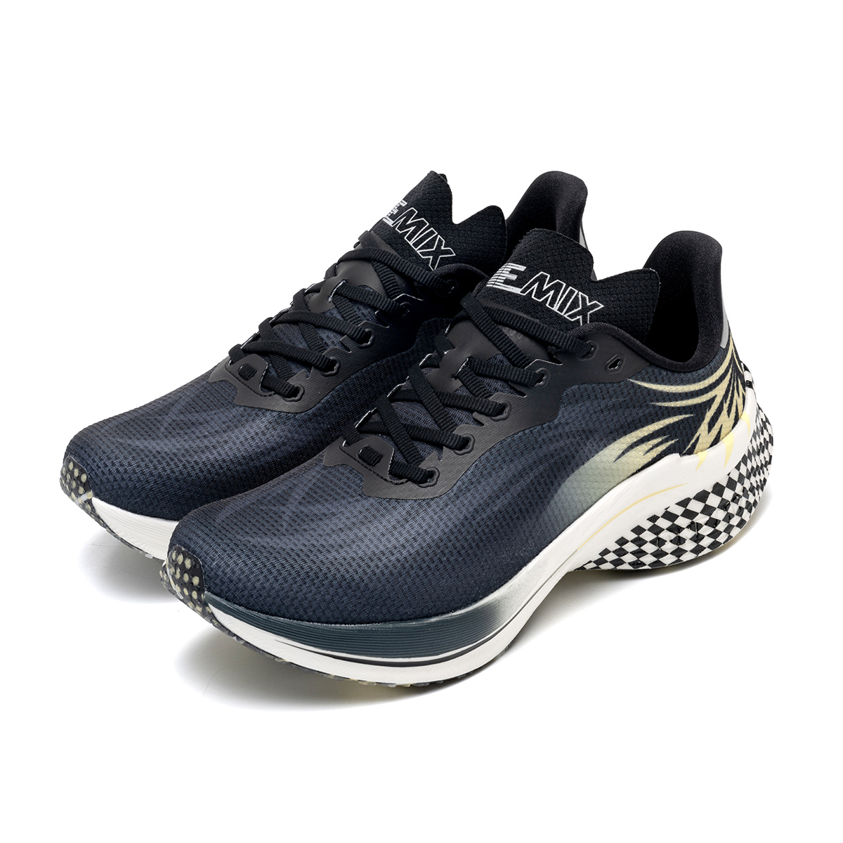ONEMIX 2026 New Marathon Runni - огляд і ціна Women'S Shoes New Balance
