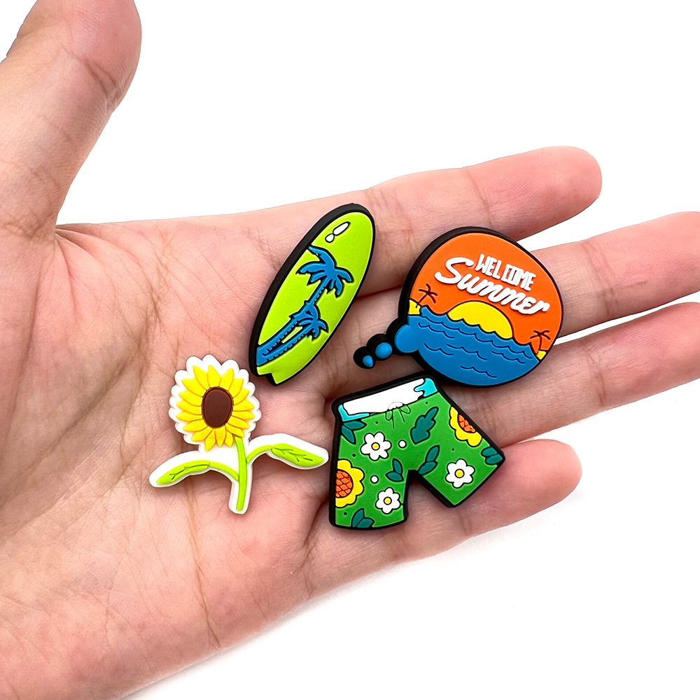 Summer Beach Coco Shoe Charms  - огляд і ціна Croc Style Clog