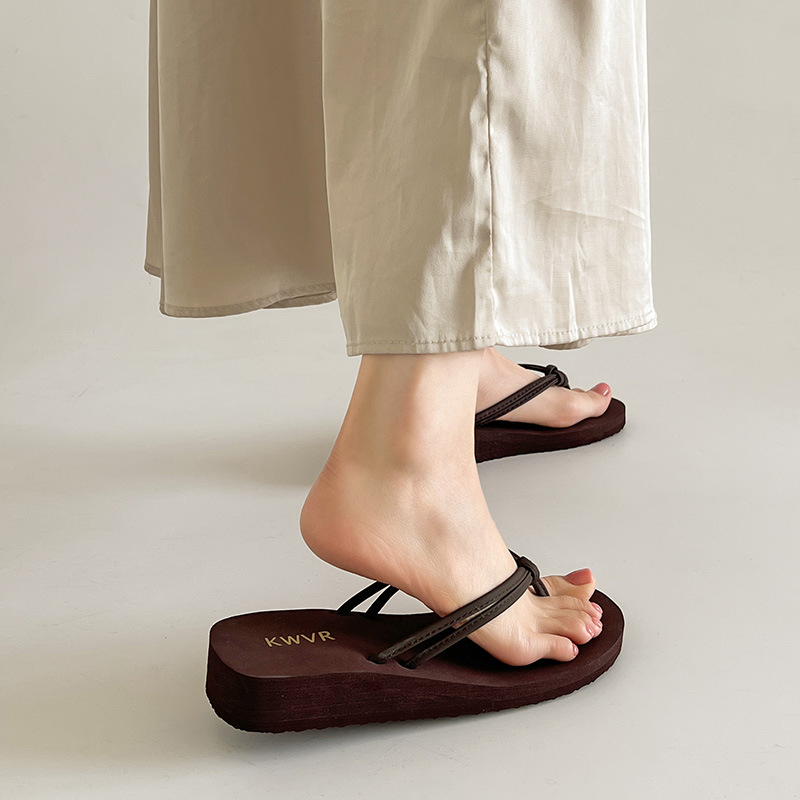 Women Brown Flip Flops Summer  - огляд і ціна Women'S Shoes Kitten Heels