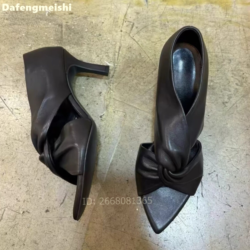 Women Black Leather Twisted Kn - огляд і ціна Women'S Shoes Kitten Heels
