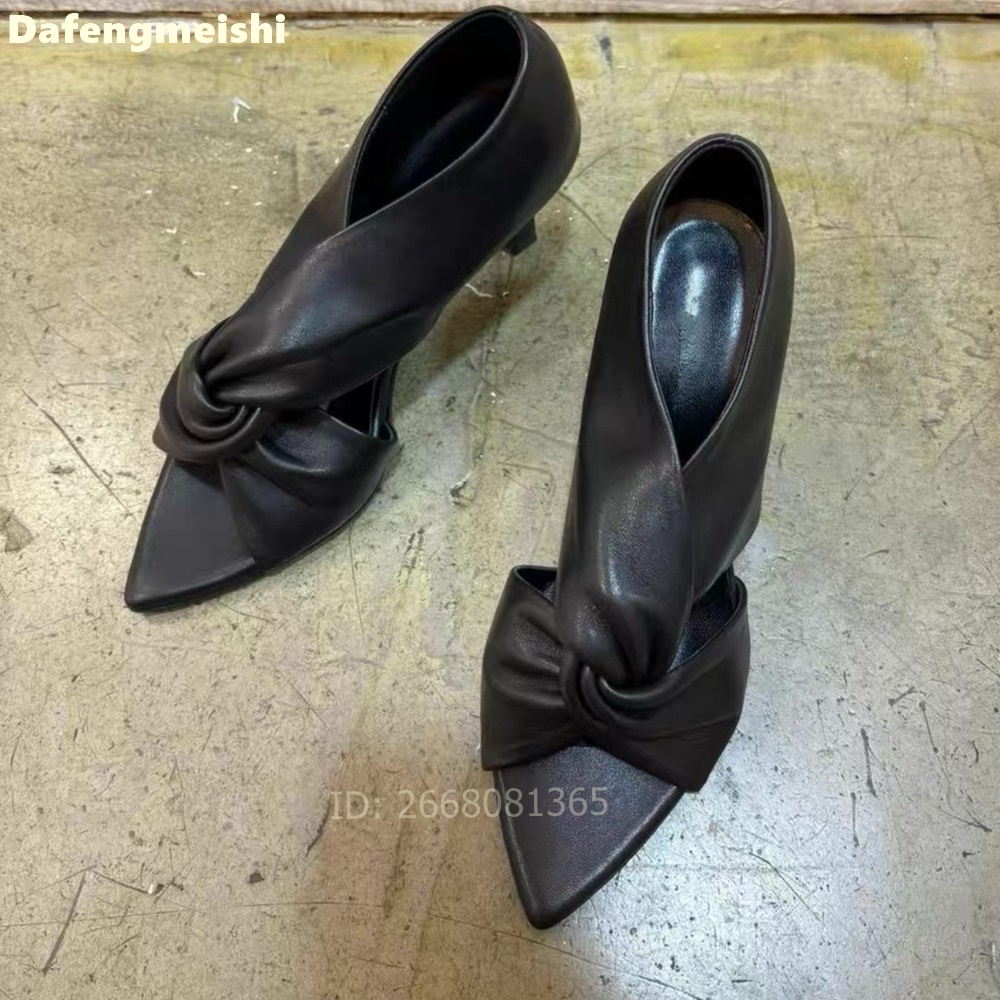 Women Black Leather Twisted Kn - огляд і ціна Women'S Shoes Kitten Heels