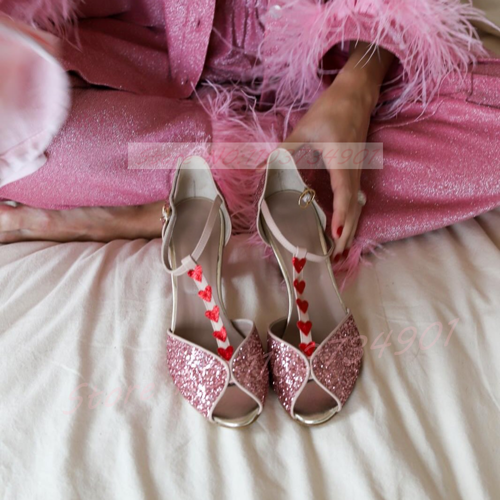 Pink Glitter Heart-Shaped Heel - огляд і ціна Metallic Heel Sandal