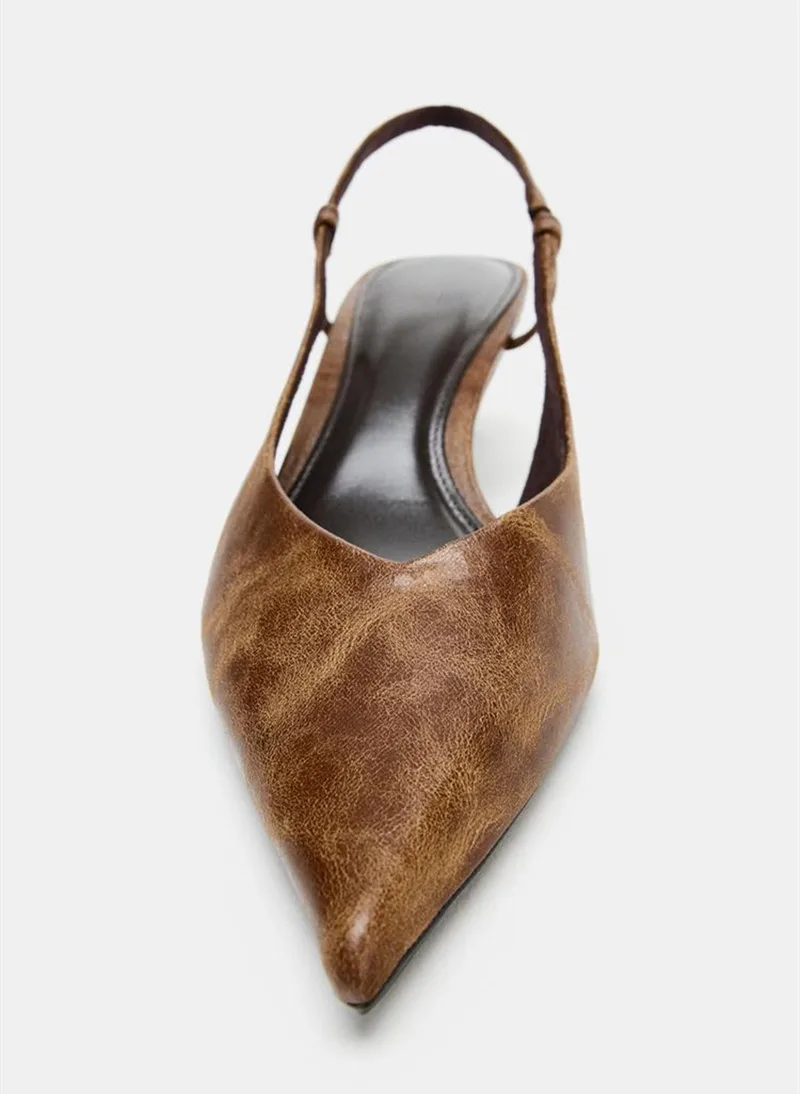 Retro Brown Kitten Heel Design - огляд і ціна Women Shoes Brown Colour